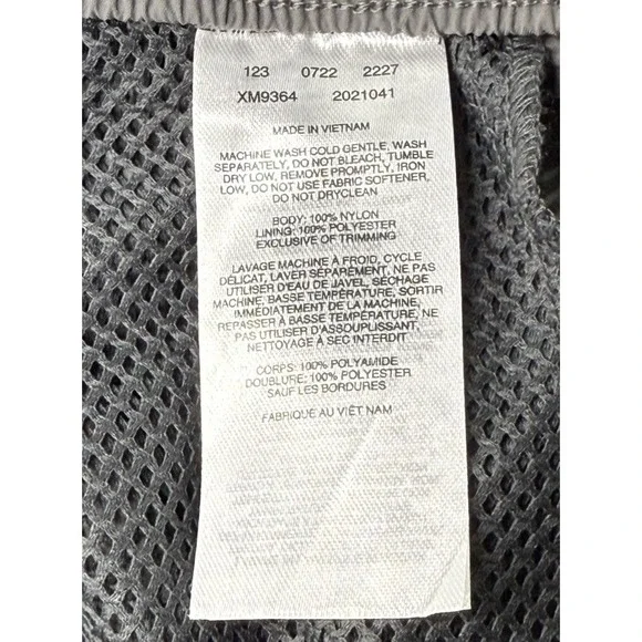 NWT Columbia Omni-Shade UPF 50 Men's XL Gray Mountaindale 8" Inseam Hiking Short - Picture 11 of 11